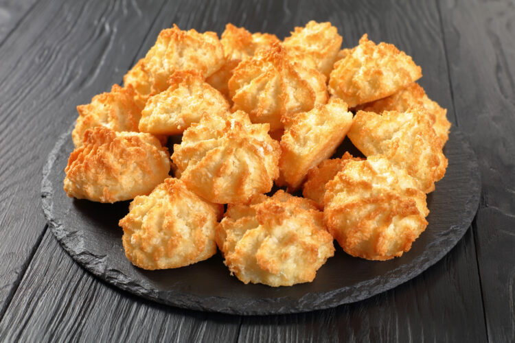 Low Carb Coconut Macaroons