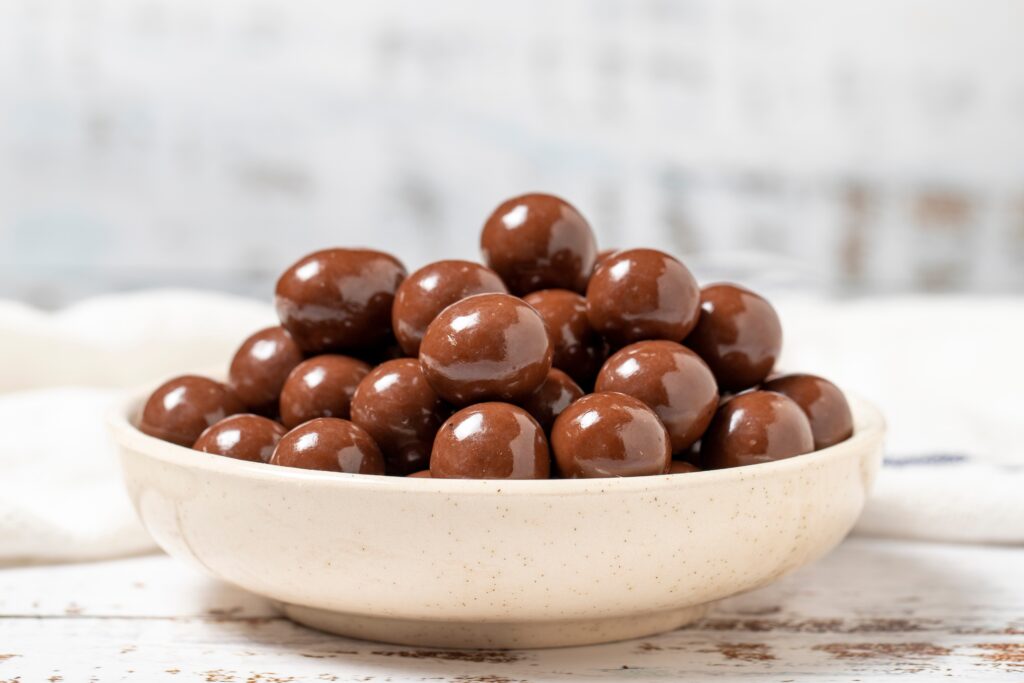 Low Carb chocolate Peanut butter balls 1